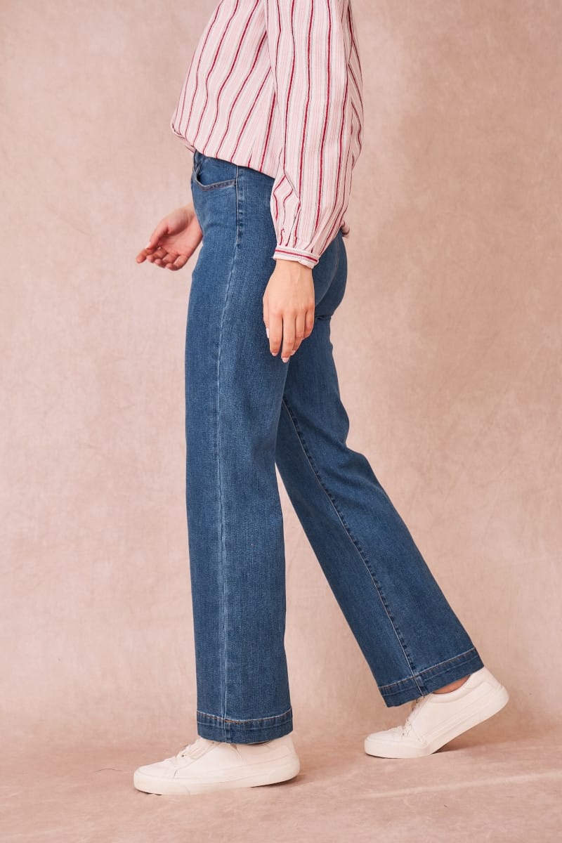 PARIS Jeans