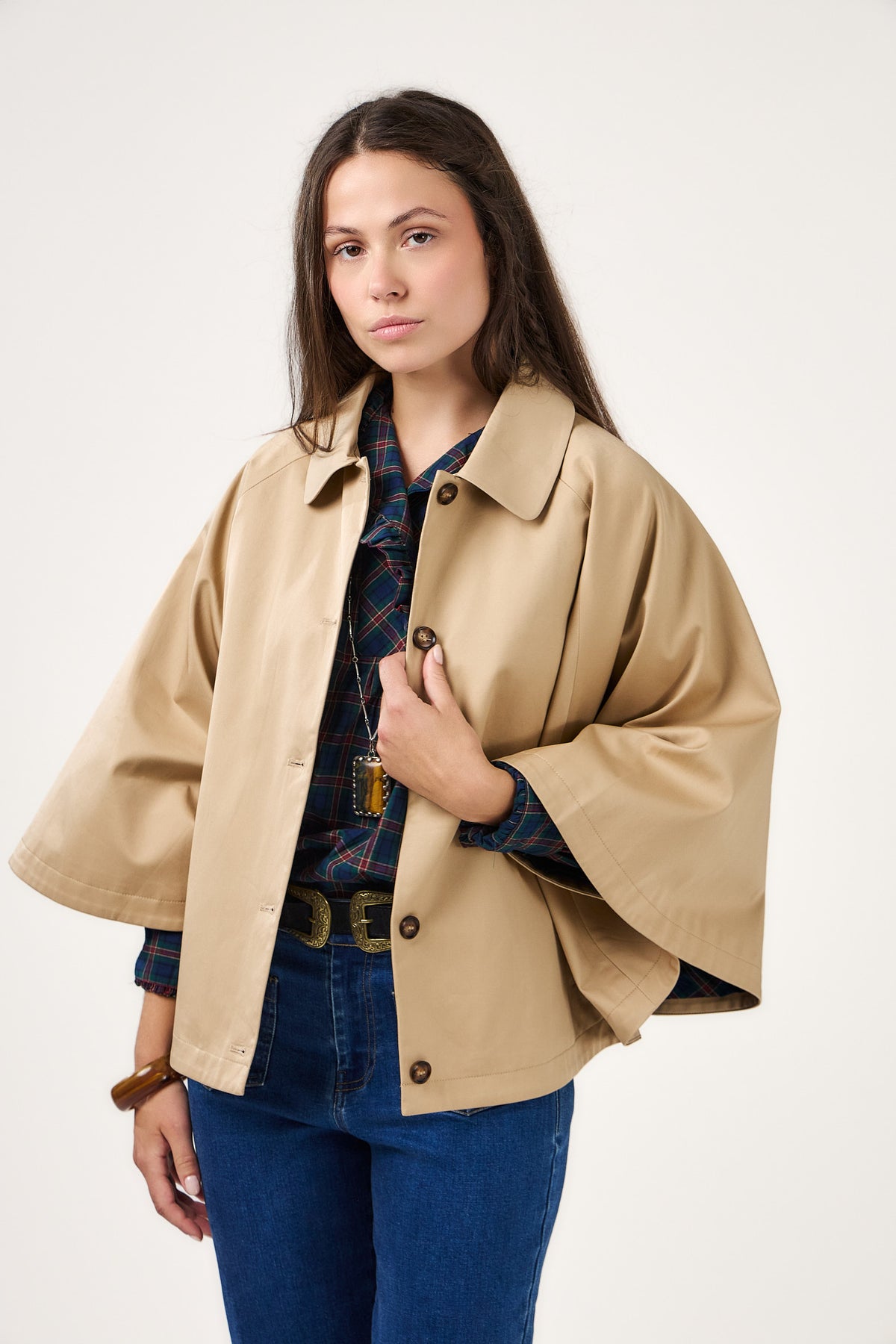 Cape HONOREE
