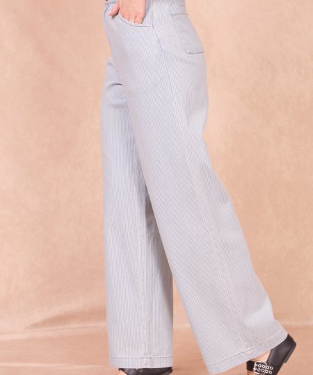 Alternative view of Pantalon Preston