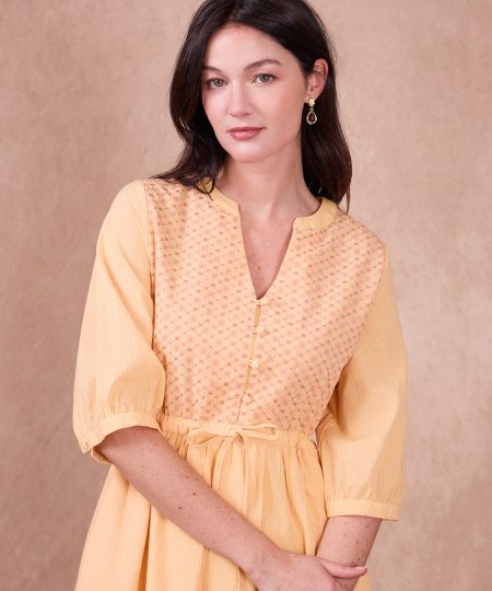 Alternative view of Robe Brunella